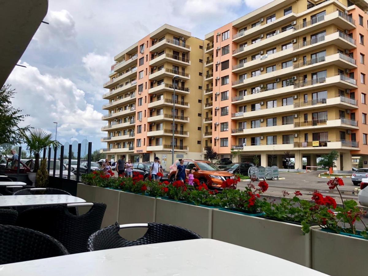 Valy Apartments Summerland ママイア エクステリア 写真