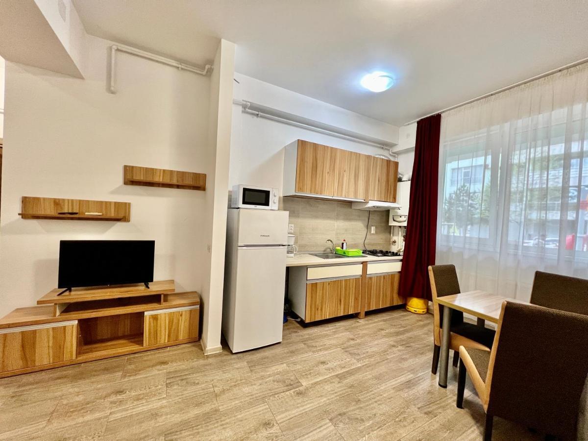 Valy Apartments Summerland ママイア エクステリア 写真
